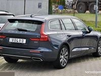 używany Volvo V60 II B3 B Geartronic Inscription 2.0 benzyna 163KM 2021r