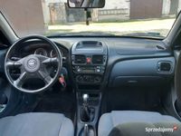 używany Nissan Almera 