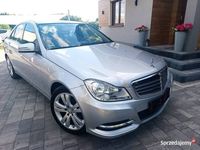 Używany Mercedes C180 2013 Srebrny Sedan/Limuzyna