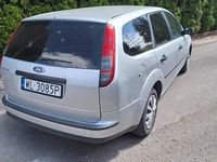 Używany Ford Focus 2005 Srebrny Kombi