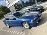 Używany BMW 525 2001 Niebieski Sedan/Limuzyna