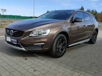 używany Volvo V60 CC 2dm 150KM 2015r. 201 200km