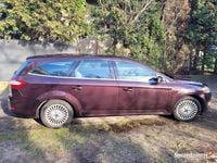 Używany Ford Mondeo 2010 Wiśniowy Kombi
