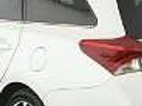 Używany Toyota Auris Hybrid 136 KM (100 kW) 2015 Biały Kombi