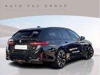 Używany BMW 520 Comfort Edition 197 KM (144 kW) 2024 Czarny szafir metalizowany Kombi