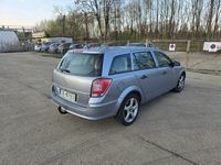 używany Opel Astra 7dm 110KM 2009r. 243 000km