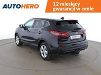 używany Nissan Qashqai 1.3dm 140KM 2018r. 50 290km