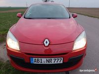 Używany Renault Mégane III 2009 Czerwony Hatchback