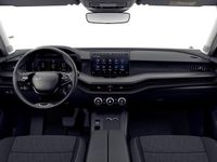 Nowe Skoda Superb Essence 110 KM (80 kW) 2026 Srebrny pebble metalizowany Hatchback