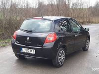 używany Renault Clio III 1.2 16v 75KM