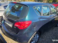 Używany Opel Meriva 2014 Zielony Minivan