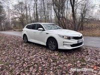 Używany Kia Optima 141 KM (103 kW) 2017 Biały Kombi