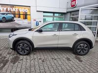 Nowe Fiat 600 Icon 136 KM (100 kW) 2025 Lakier metalizowany kremowy cappucino Hatchback