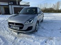 Używany Suzuki Swift 83 KM (61 kW) 2021 Srebrny Hatchback