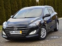 Używany Hyundai i30 100 KM (73 kW) 2017 Czarny Kombi