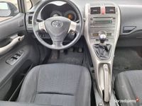 używany Toyota Auris d4d