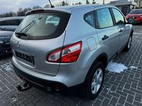 używany Nissan Qashqai 1.6dm 117KM 2013r. 199 000km