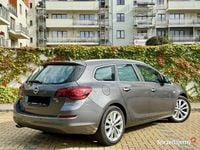 Używany Opel Astra 160 KM (117 kW) 2010 Szary Kombi