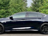 Używany Opel Insignia OPC 205 KM (150 kW) 2018 Granatowy Sedan/Limuzyna