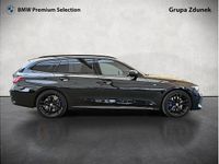 Używany BMW 320 Shadowline 190 KM (139 kW) 2023 Czarny szafir metalizowany Kombi