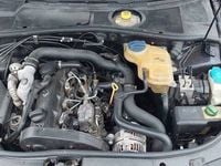 Używany Audi A4 1999 Czarny Sedan/Limuzyna