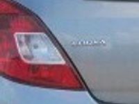 używany Opel Corsa Corsa D1,2 i dobrze utrzymana.