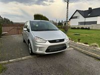 używany Ford C-MAX 1.6dm 109KM 2009r. 220 000km