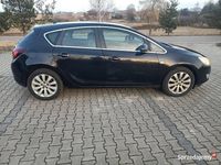 używany Opel Astra Cosmo uszkodzone sprzegło