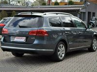 używany VW Passat 1.6dm 105KM 2011r. 244 000km