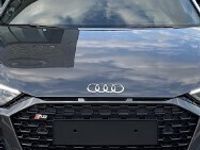 używany Audi R8 Spyder V10 performance quattro 456 kW S tronic salon Polska, pakiet