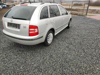 Używany Skoda Fabia 2007 Srebrny Kombi