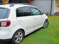 używany VW Golf Plus Cross 1.9TDI o mocy 105KM w wersji UNITED.