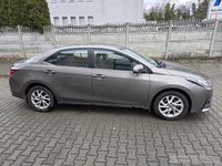 Używany Toyota Corolla 132 KM (97 kW) 2017 Brąz Sedan/Limuzyna