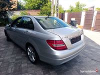 Używany Mercedes C180 2013 Srebrny Sedan/Limuzyna
