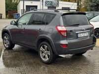 używany Toyota RAV4 2.2dm 177KM 2009r. 106 600km