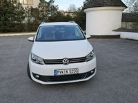 używany VW Touran 2013 r 1.6 TDI Kamera PDC Fotele Grzane N…