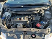 używany Honda Civic 1.8i-VTEC Executive -idealna dla kobiety