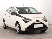 Używany Toyota Aygo 72 KM (52 kW) 2020 Biały Hatchback