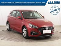 Używany Hyundai i30 120 KM (88 kW) 2022 Czerwony