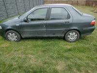 Używany Fiat Albea 2005 Szary Sedan/Limuzyna