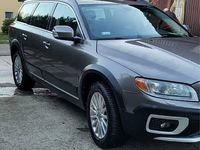 Używany Volvo XC70 2009 Beżowy Sedan/Limuzyna