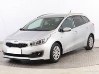 Używany Kia Ceed 135 KM (99 kW) 2015 Srebrny Hatchback
