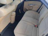 Używany Honda Civic 140 KM (102 kW) 2007 Beżowy Sedan/Limuzyna