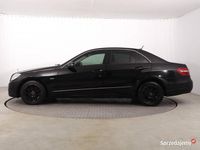 Używany Mercedes E200 2011 Czarny Sedan/Limuzyna