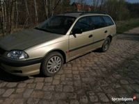 używany Toyota Avensis Avensis