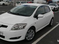 używany Toyota Auris Auris D4D ASO Skora Xenon PDC Hak Kellys Go ŚląskD4D ASO Skora Xenon PDC Hak Kellys Go Śląsk