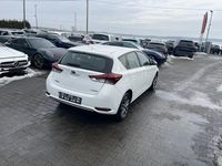 używany Toyota Auris Hybrid 1.8dm 136KM 2017r. 110 300km