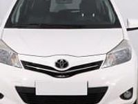 Używany Toyota Yaris 99 KM (72 kW) 2013 Biały Hatchback