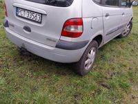 Używany Renault Scénic 2000 Srebrny Minivan