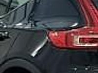 Używany Volvo XC40 Core 163 KM (119 kW) 2022 Czarny SUV